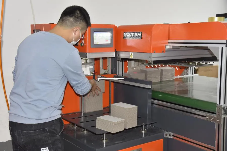 blush palette packaging supplier