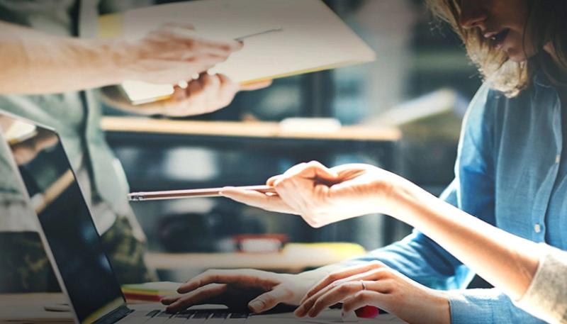 How to Design a Beauty PR Box for Influencer Campaigns and Product Launches